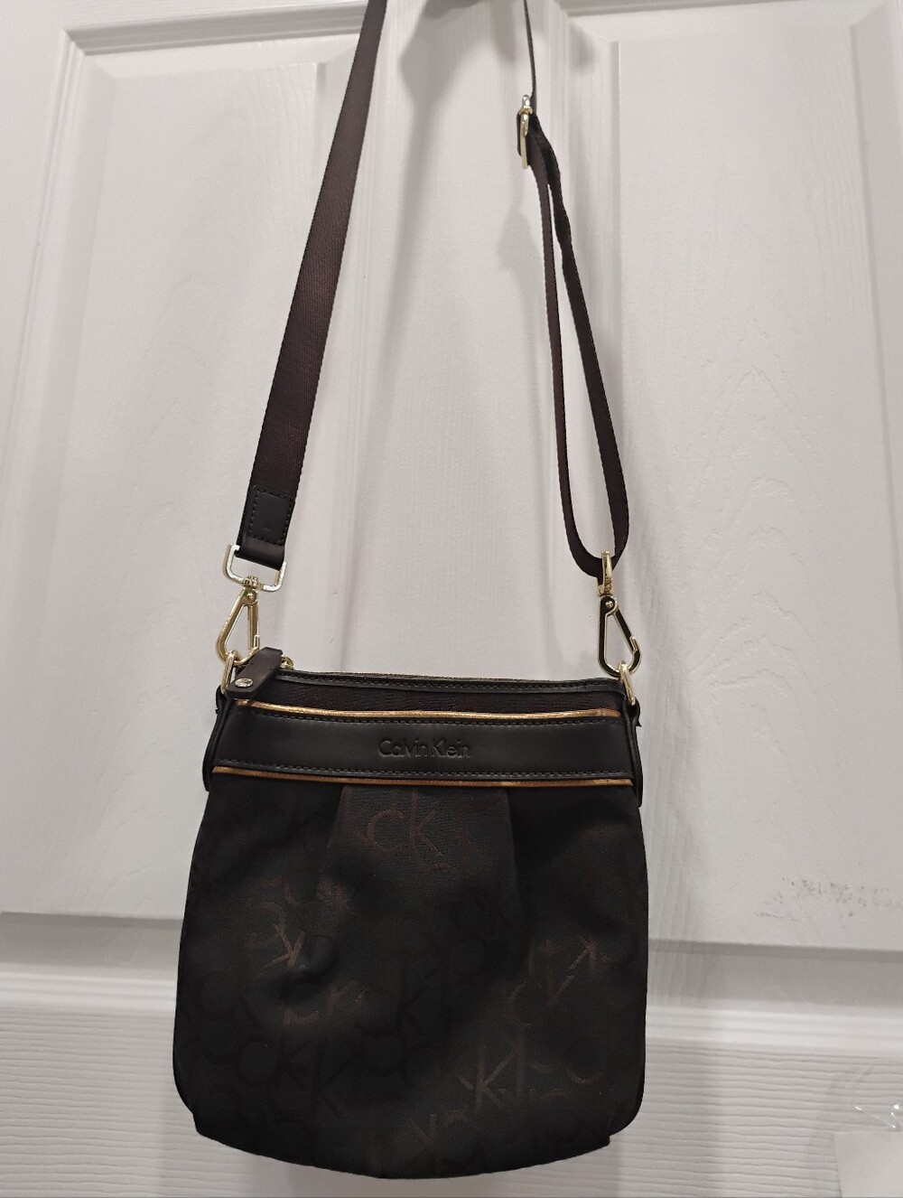 Calvin Klein Swingpack Crossbody